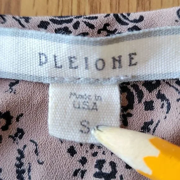 PLEIONE sleevesles top size s - Picture 10 of 13